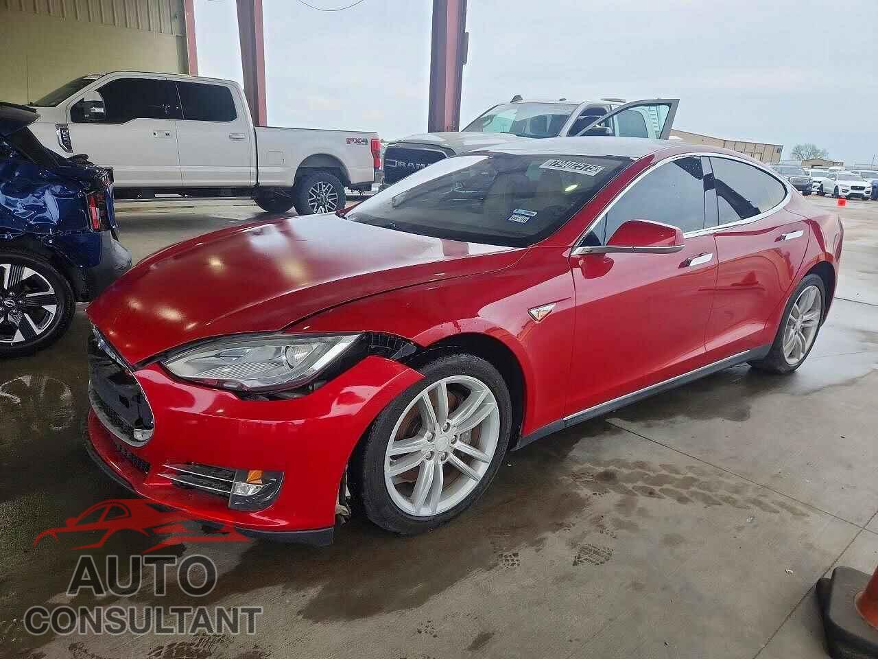 TESLA MODEL S 2013 - 5YJSA1CN4DFP19553
