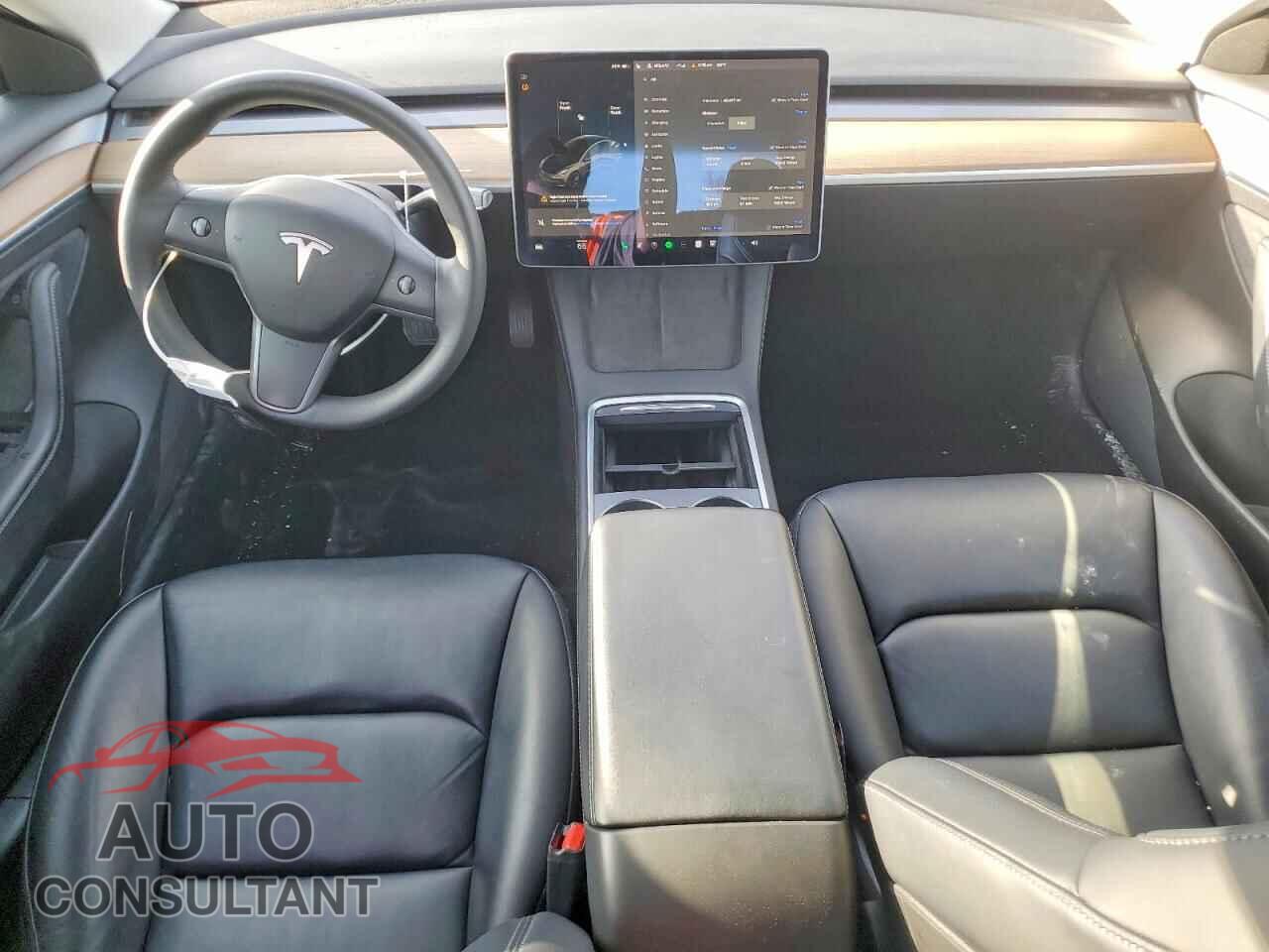 TESLA MODEL 3 2021 - 5YJ3E1EA2MF051318