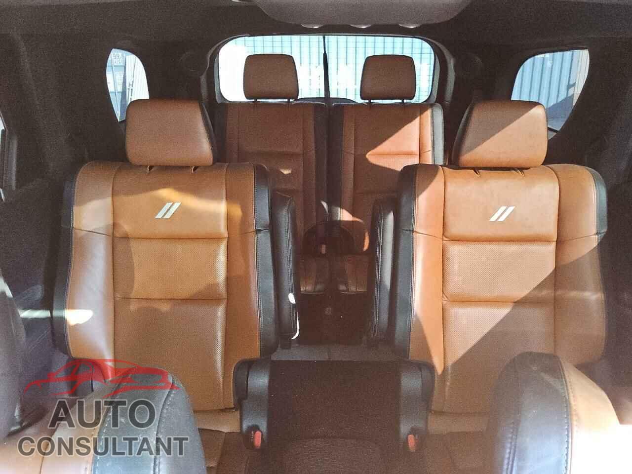 DODGE DURANGO 2019 - 1C4SDJCTXKC717712