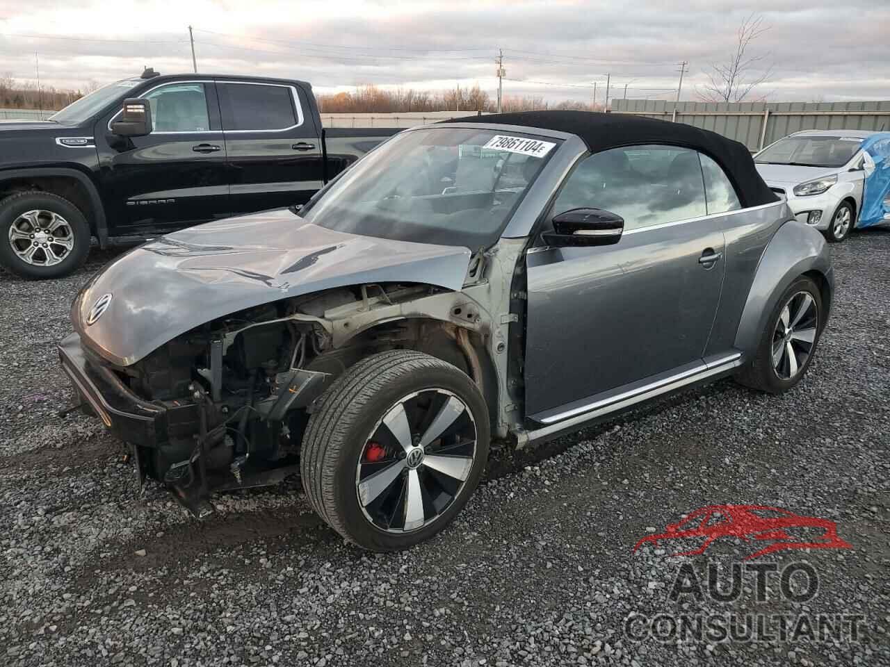 VOLKSWAGEN BEETLE 2013 - 3VW7S7AT9DM818188