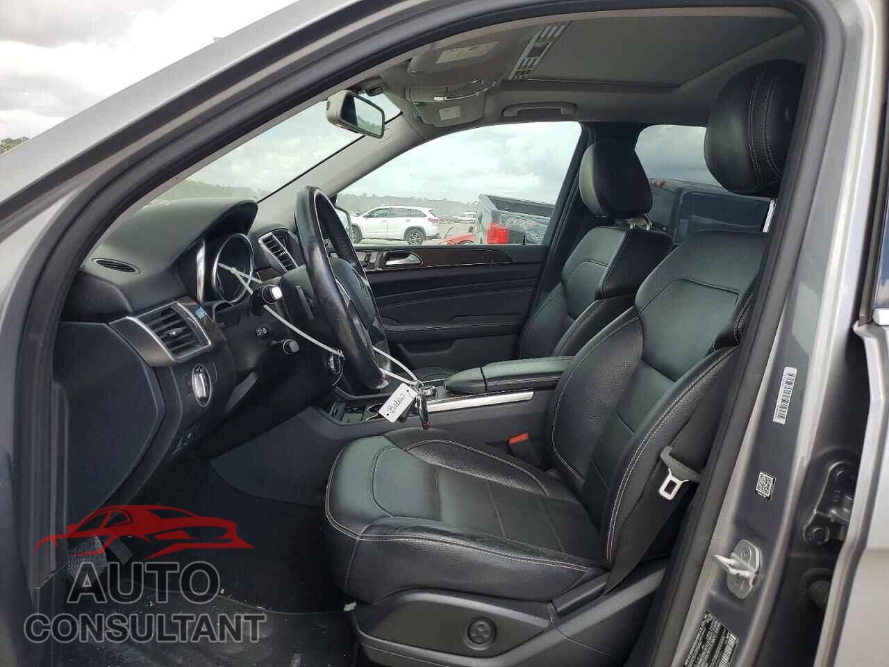 MERCEDES-BENZ M-CLASS 2015 - 4JGDA5HB0FA464731