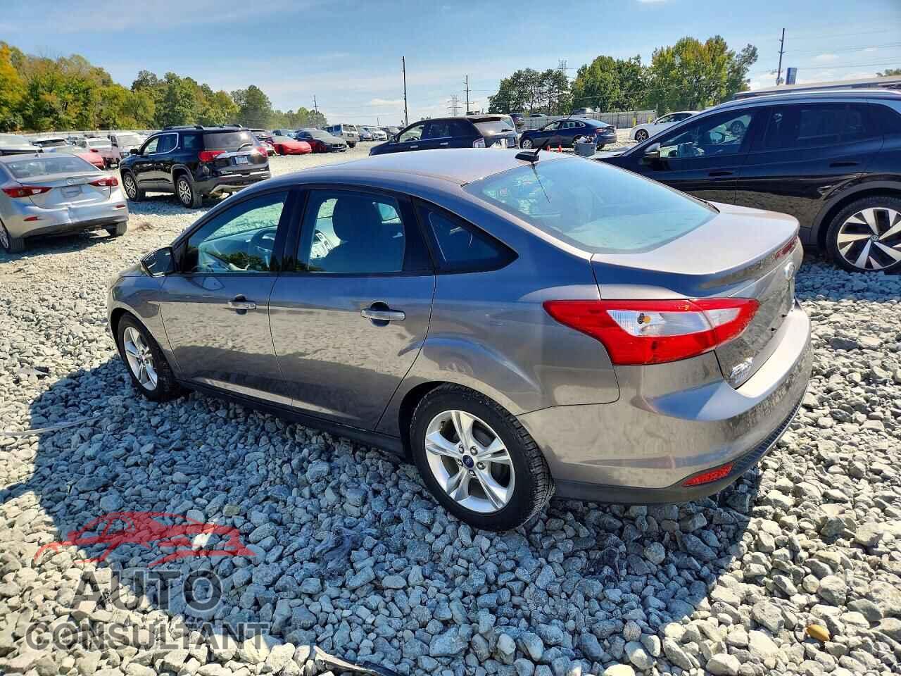 FORD FOCUS 2014 - 1FADP3F2XEL268377