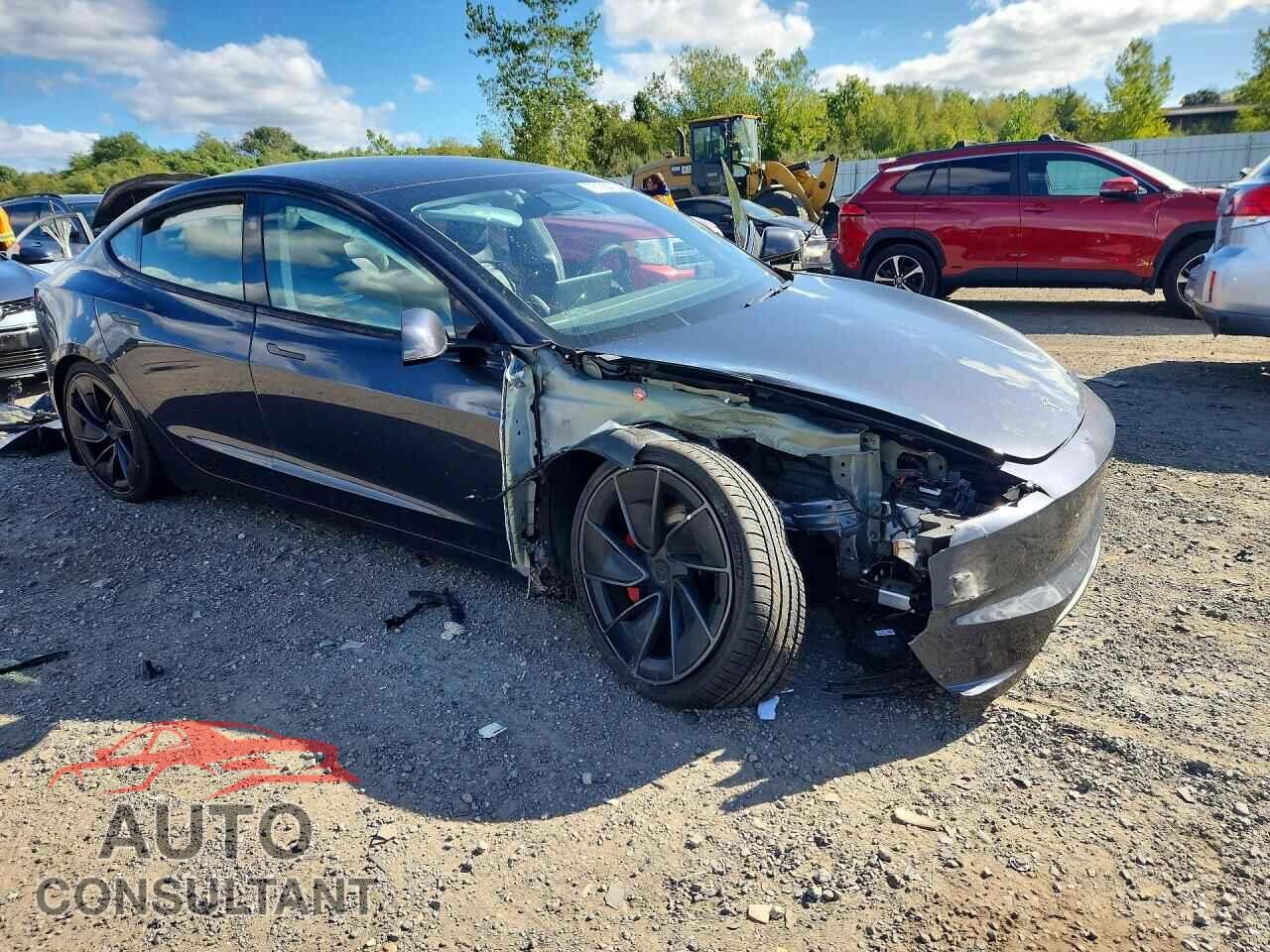 TESLA MODEL 3 2024 - 5YJ3E1ET2RF820232