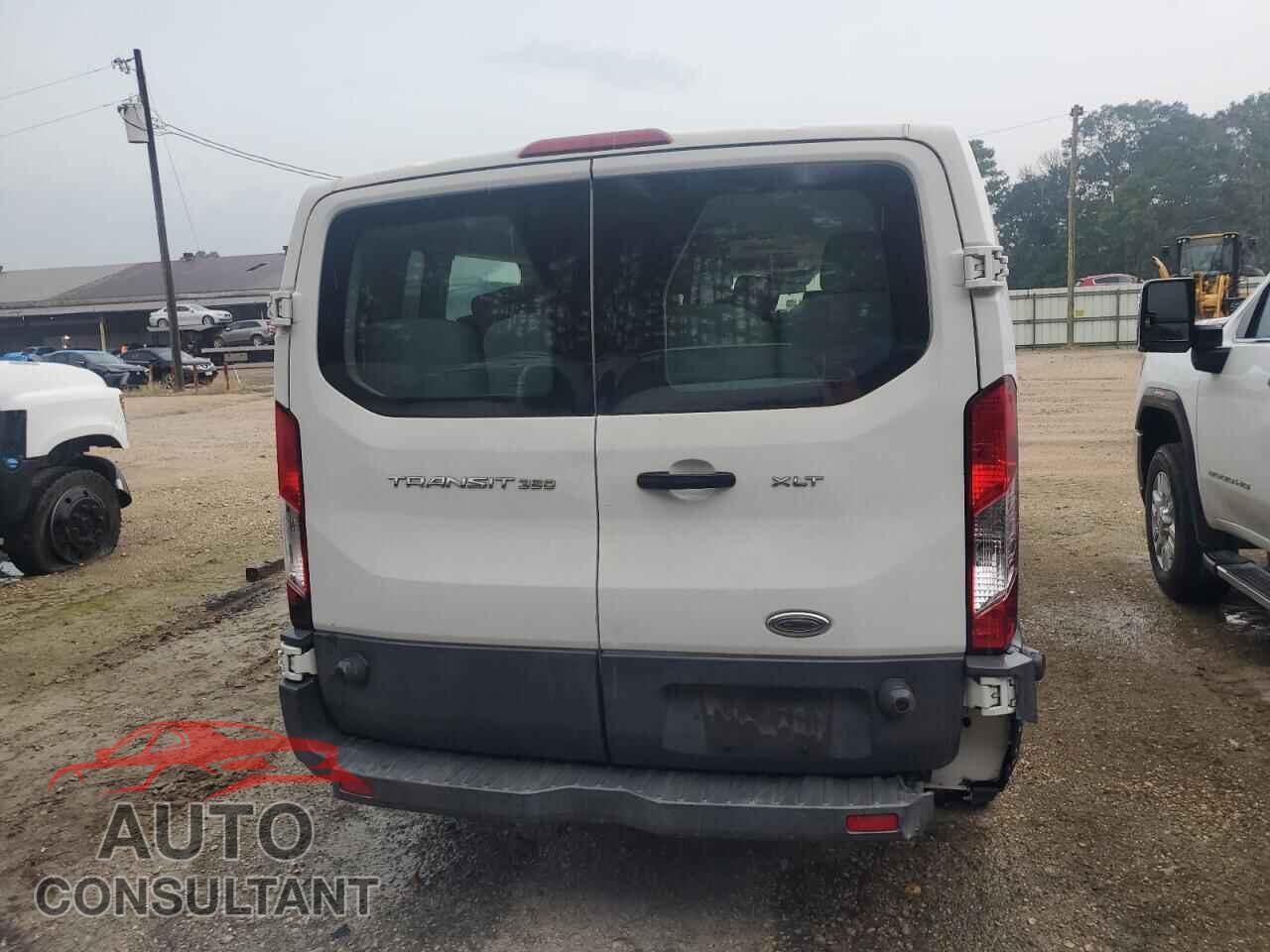 FORD TRANSIT 2015 - 1FBZX2ZM8FKA30837