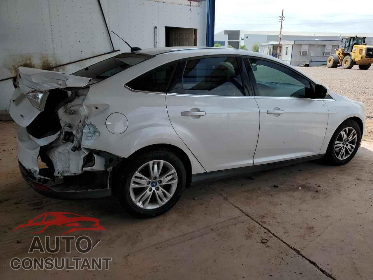 FORD FOCUS 2012 - 1FAHP3H26CL147972