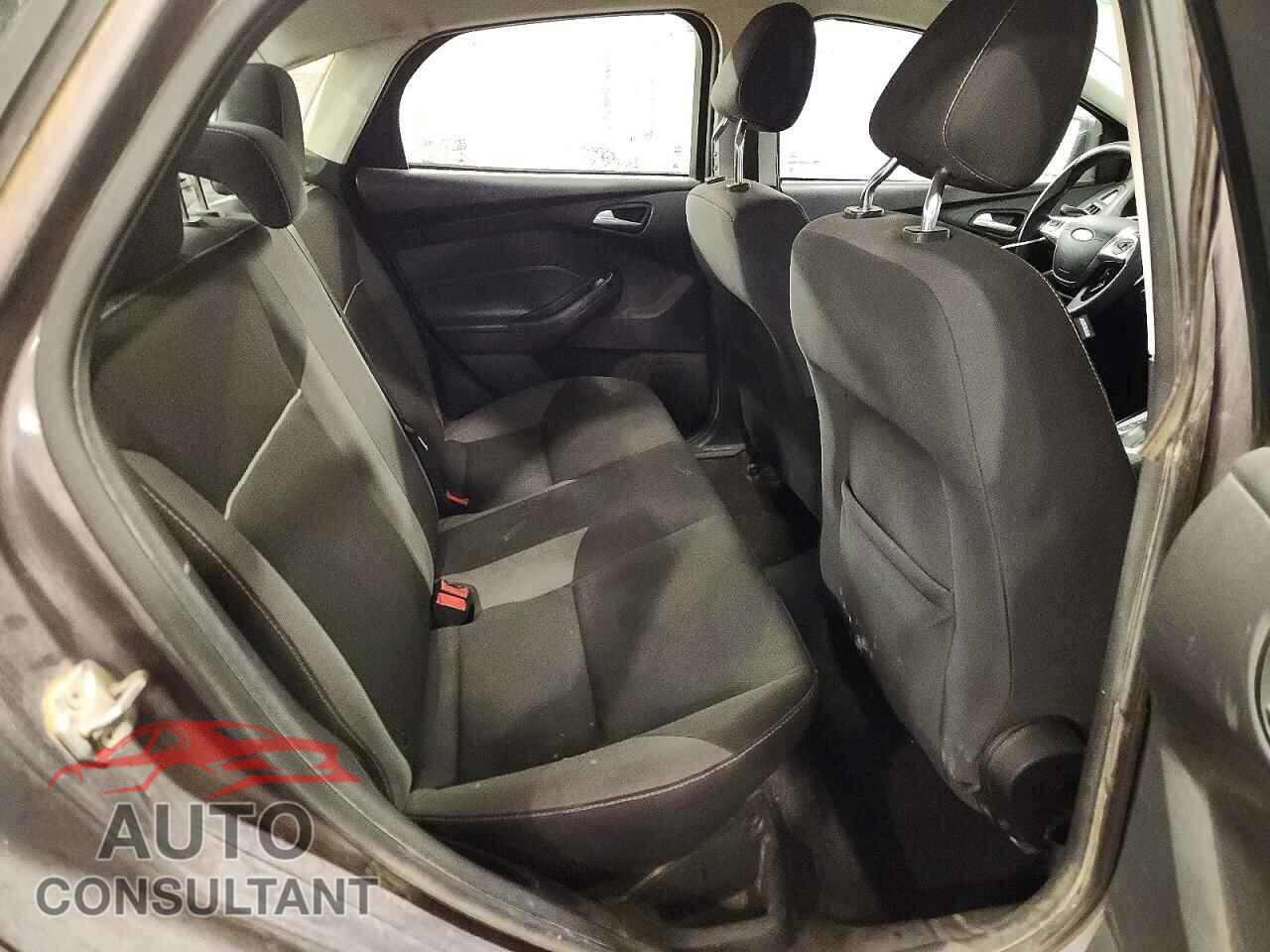 FORD FOCUS 2012 - 1FAHP3F26CL284946