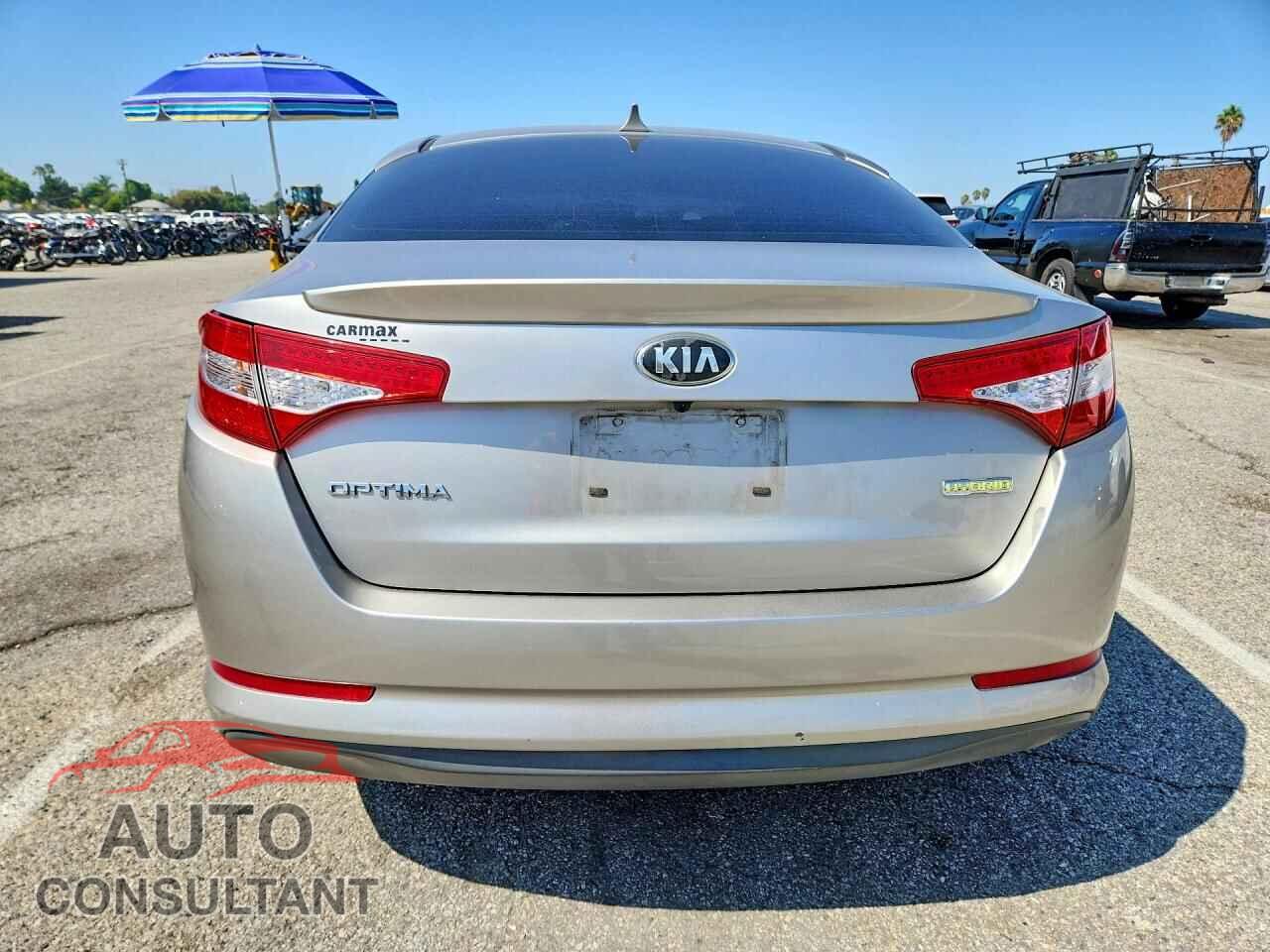 KIA OPTIMA 2013 - KNAGM4AD1D5058801