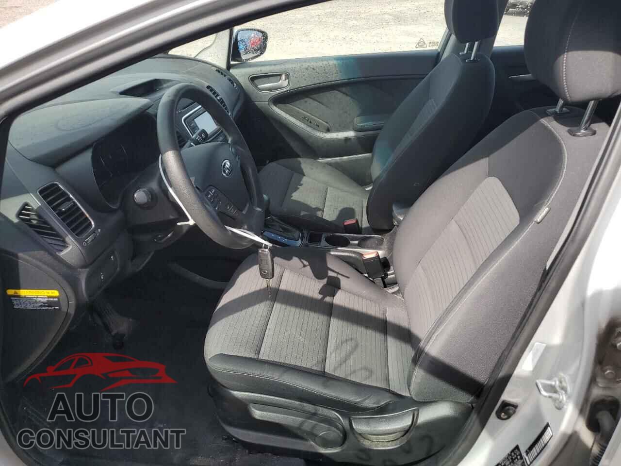 KIA FORTE 2017 - 3KPFL4A71HE080500