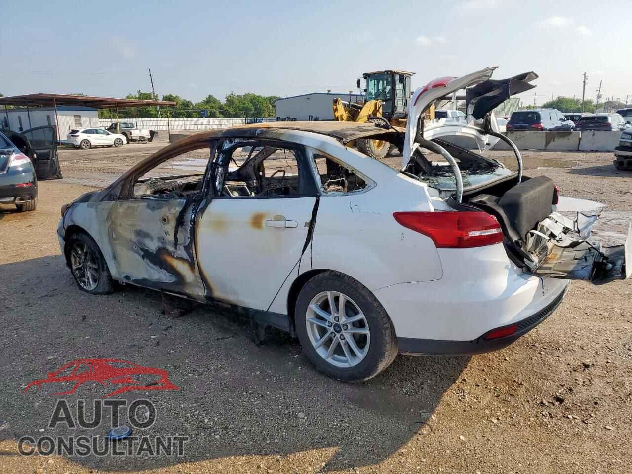 FORD FOCUS 2017 - 1FADP3F24HL347337