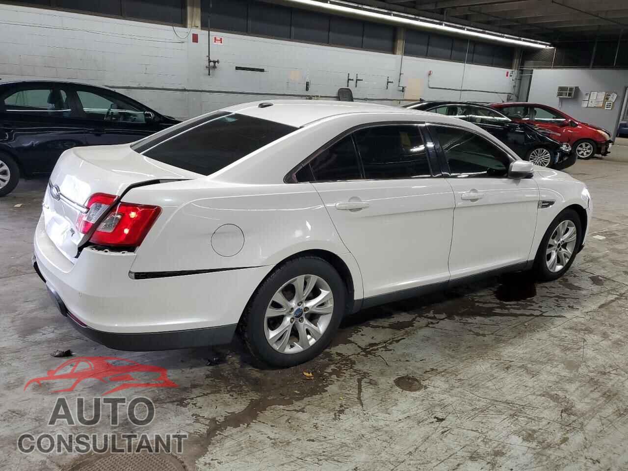 FORD TAURUS 2011 - 1FAHP2EW0BG189062