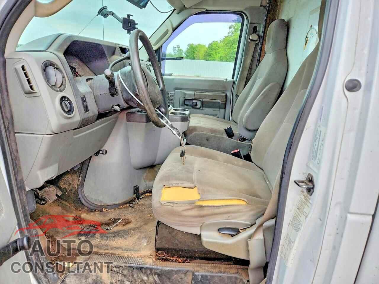 FORD ECONOLINE 2013 - 1FDWE3FL0DDB11236