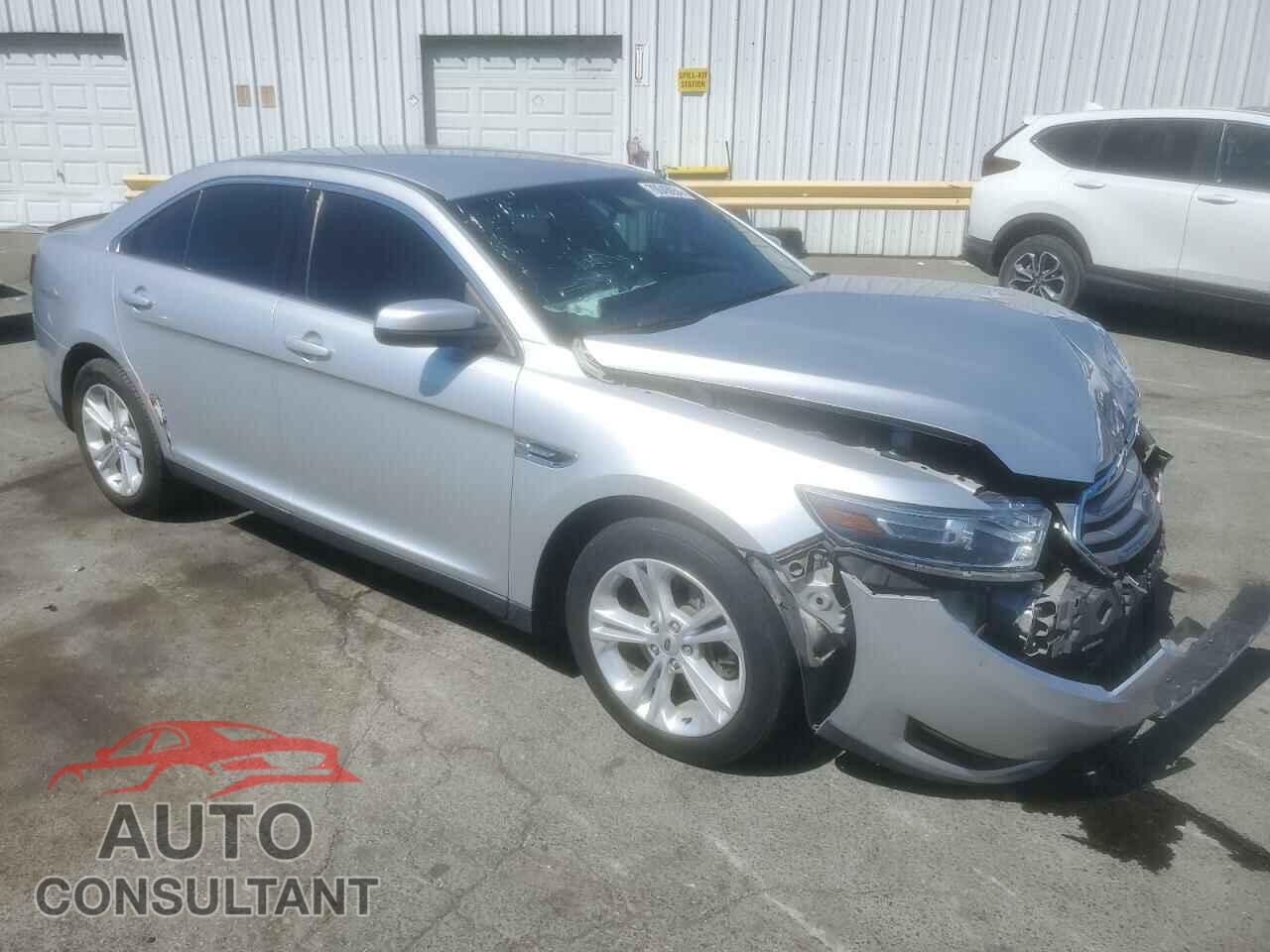 FORD TAURUS 2017 - 1FAHP2E85HG109121