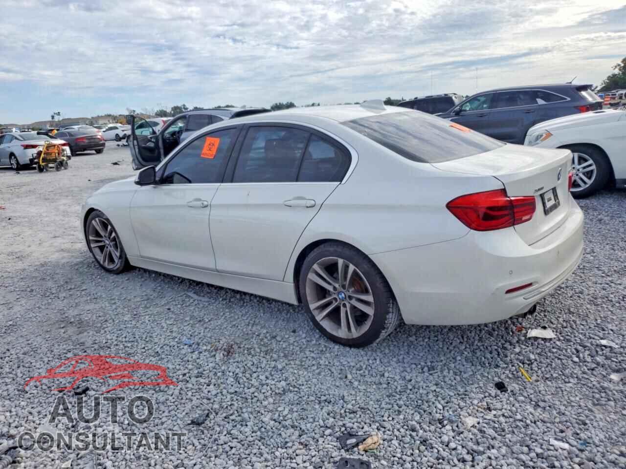 BMW 3 SERIES 2016 - WBA8E3G51GNU04748