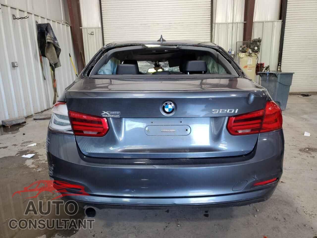 BMW 3 SERIES 2016 - WBA8E5G51GNU19701