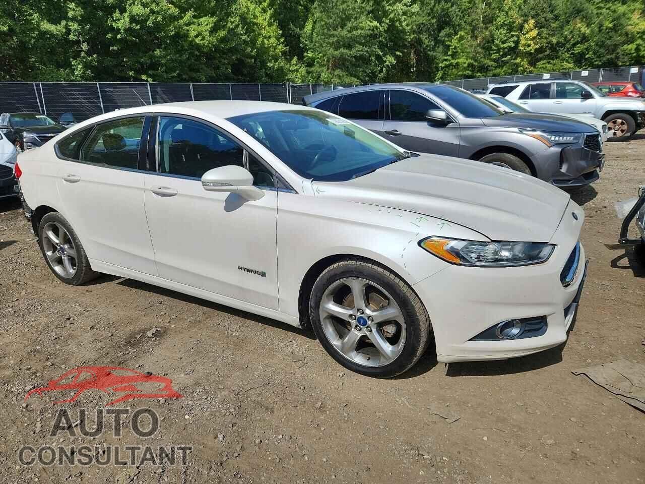 FORD FUSION 2013 - 3FA6P0LU4DR266105