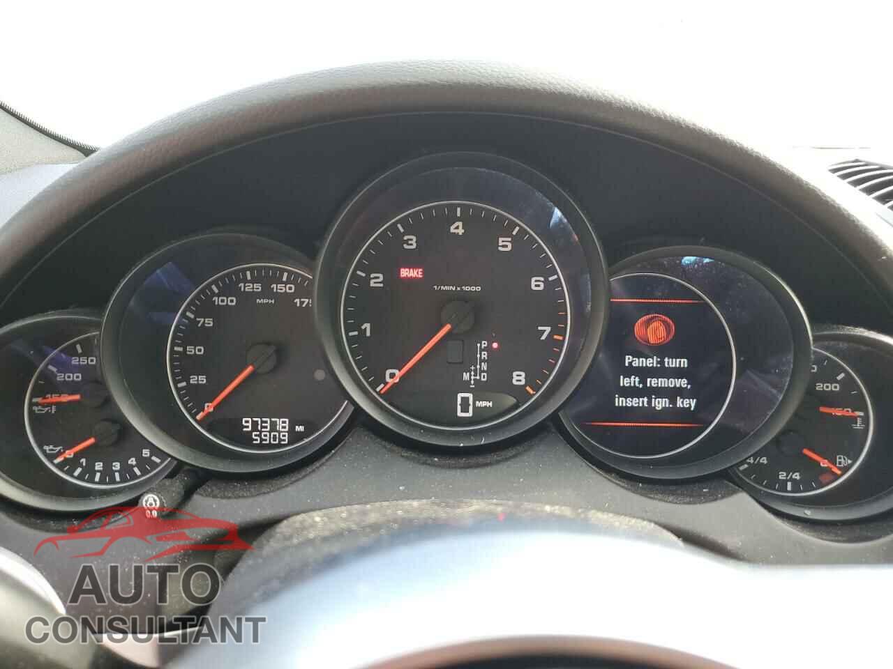 PORSCHE CAYENNE 2016 - WP1AA2A23GKA15845