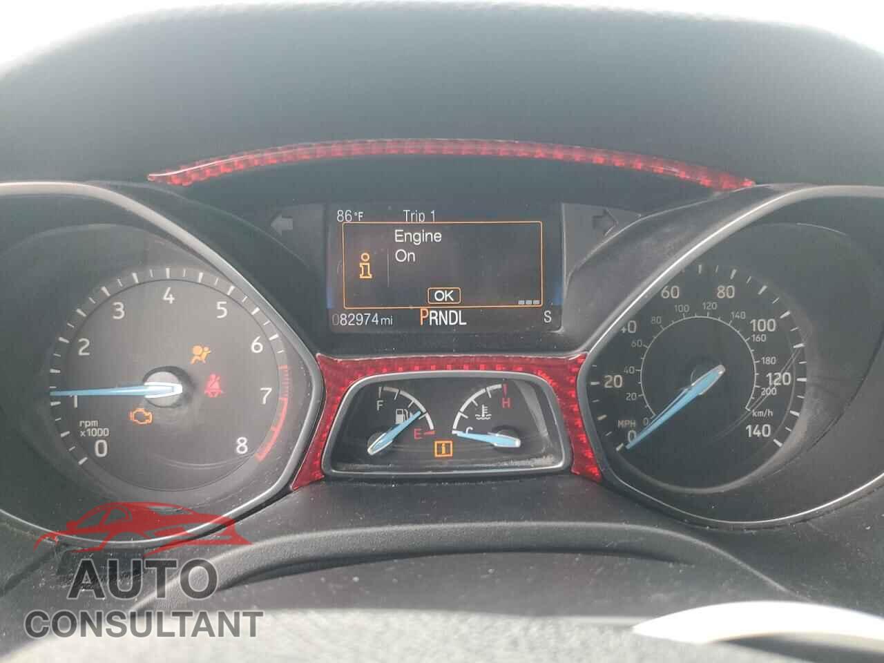 FORD FOCUS 2018 - 1FADP3F2XJL209159