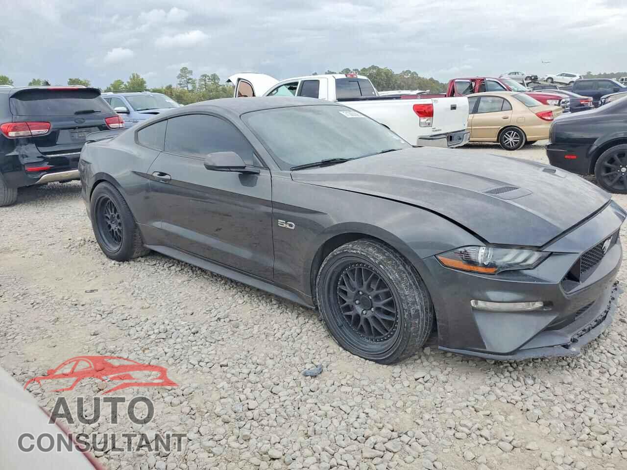 FORD MUSTANG 2020 - 1FA6P8CF1L5124862