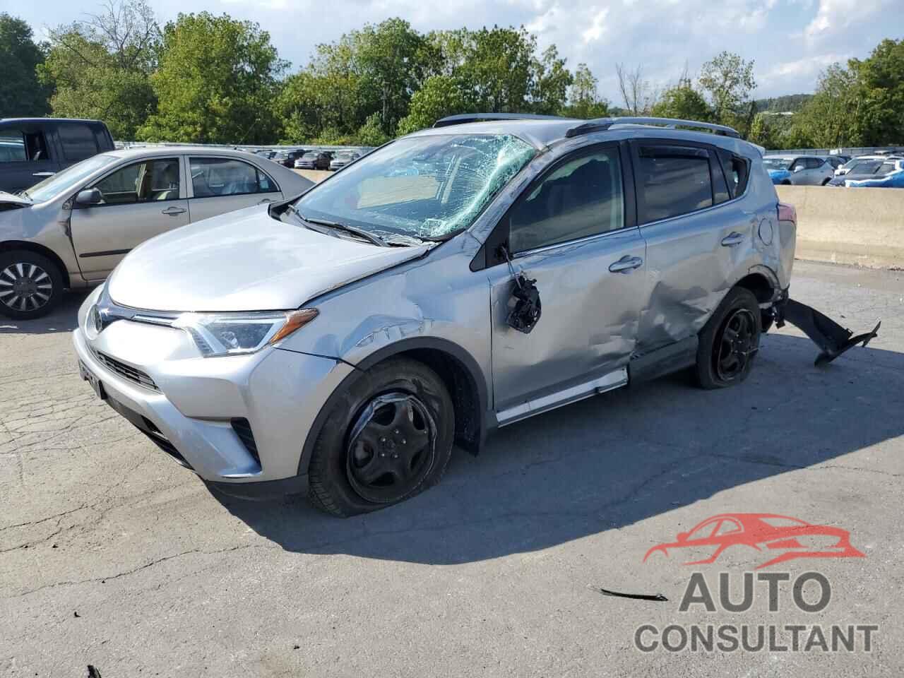 TOYOTA RAV4 2018 - JTMBFREV2JJ259200