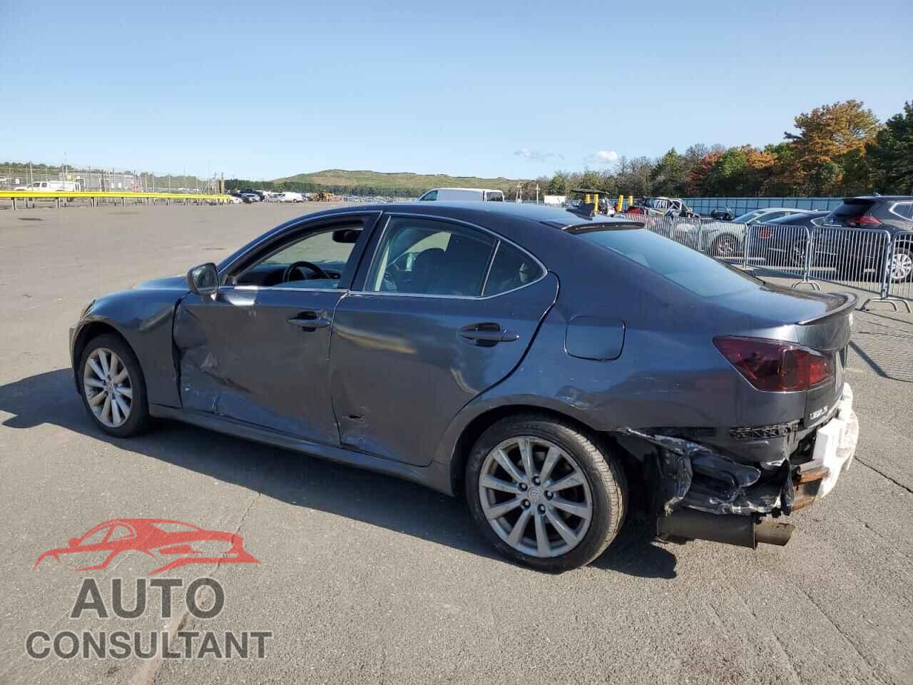 LEXUS IS 2010 - JTHCF5C22A5036684