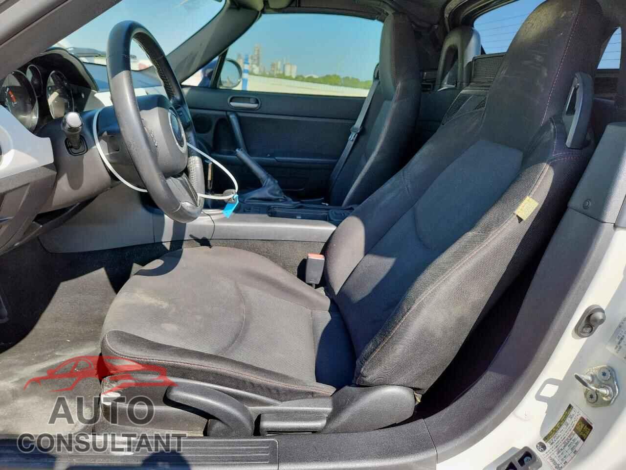 MAZDA MX5 2015 - JM1NC2MF0F0242366