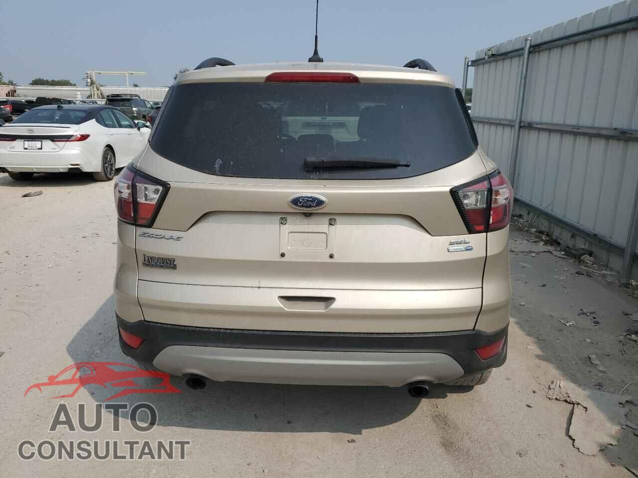 FORD ESCAPE 2018 - 1FMCU9HD3JUB80416