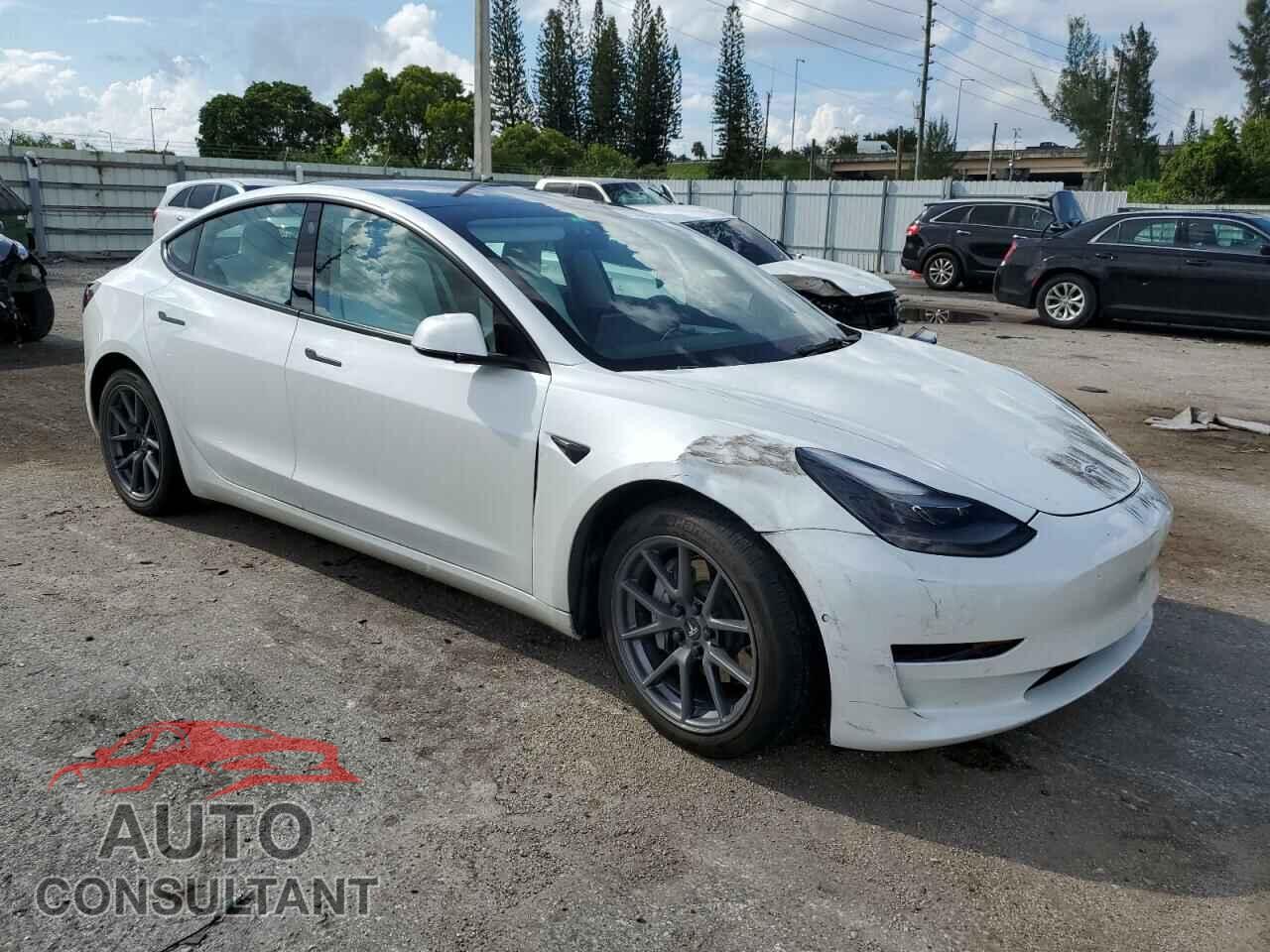 TESLA MODEL 3 2022 - 5YJ3E1EA3NF316314