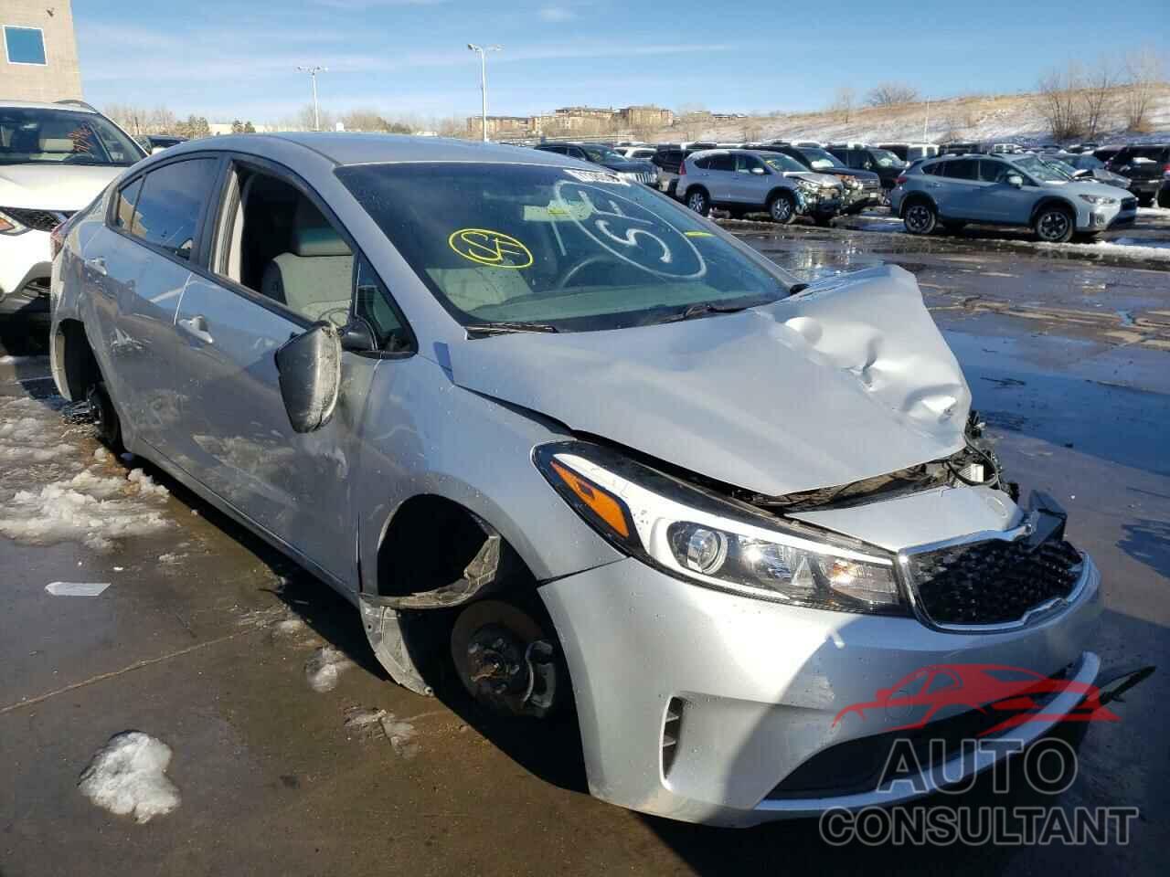 KIA FORTE 2018 - 3KPFK4A71JE237564