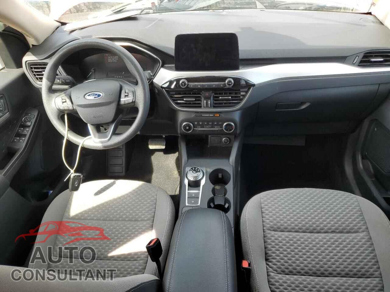 FORD ESCAPE 2020 - 1FMCU0G68LUA07315