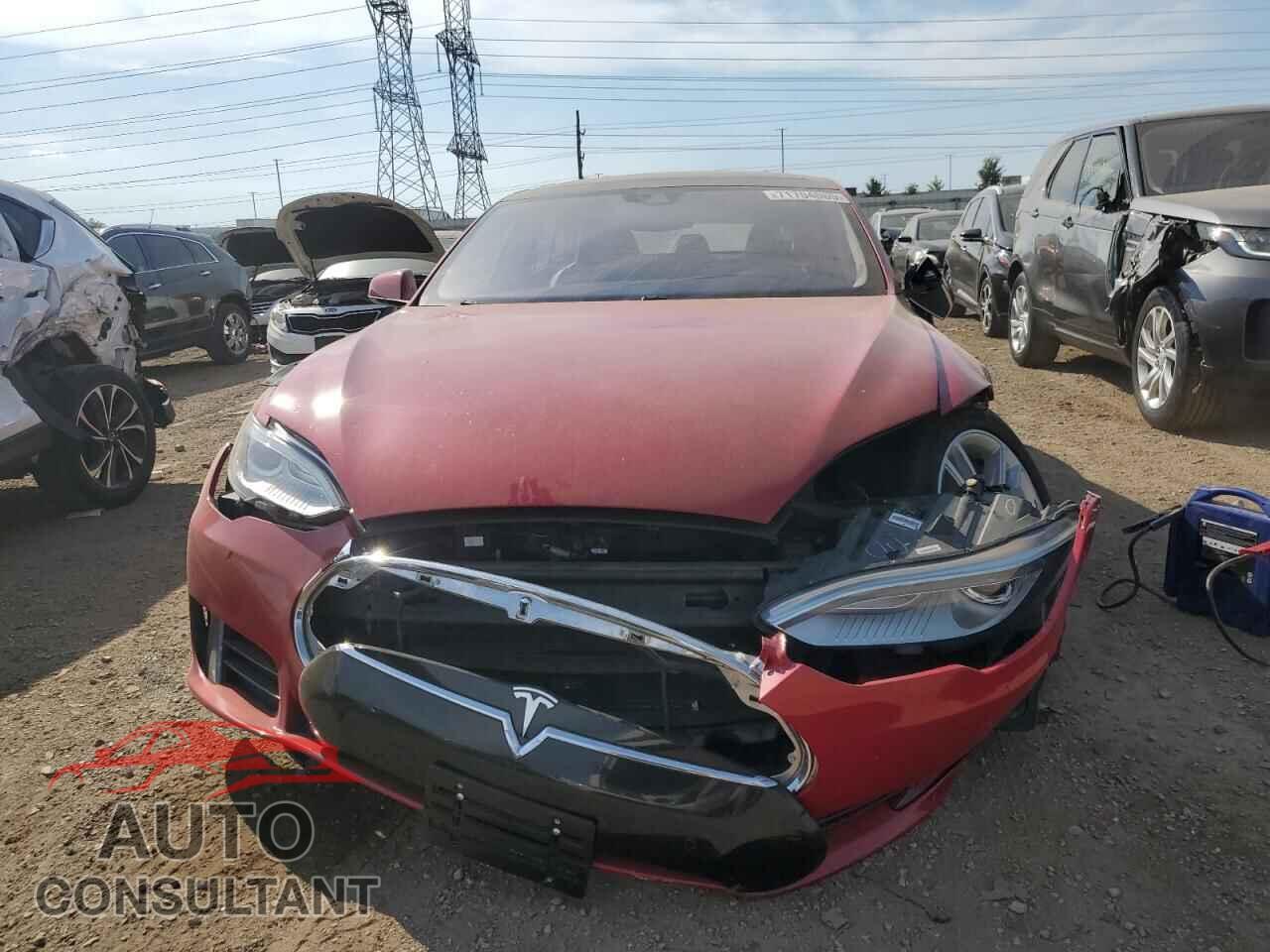 TESLA MODEL S 2015 - 5YJSA1E23FF108872