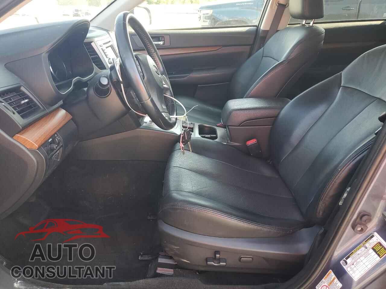 SUBARU OUTBACK 2014 - 4S4BRBLC9E3313095