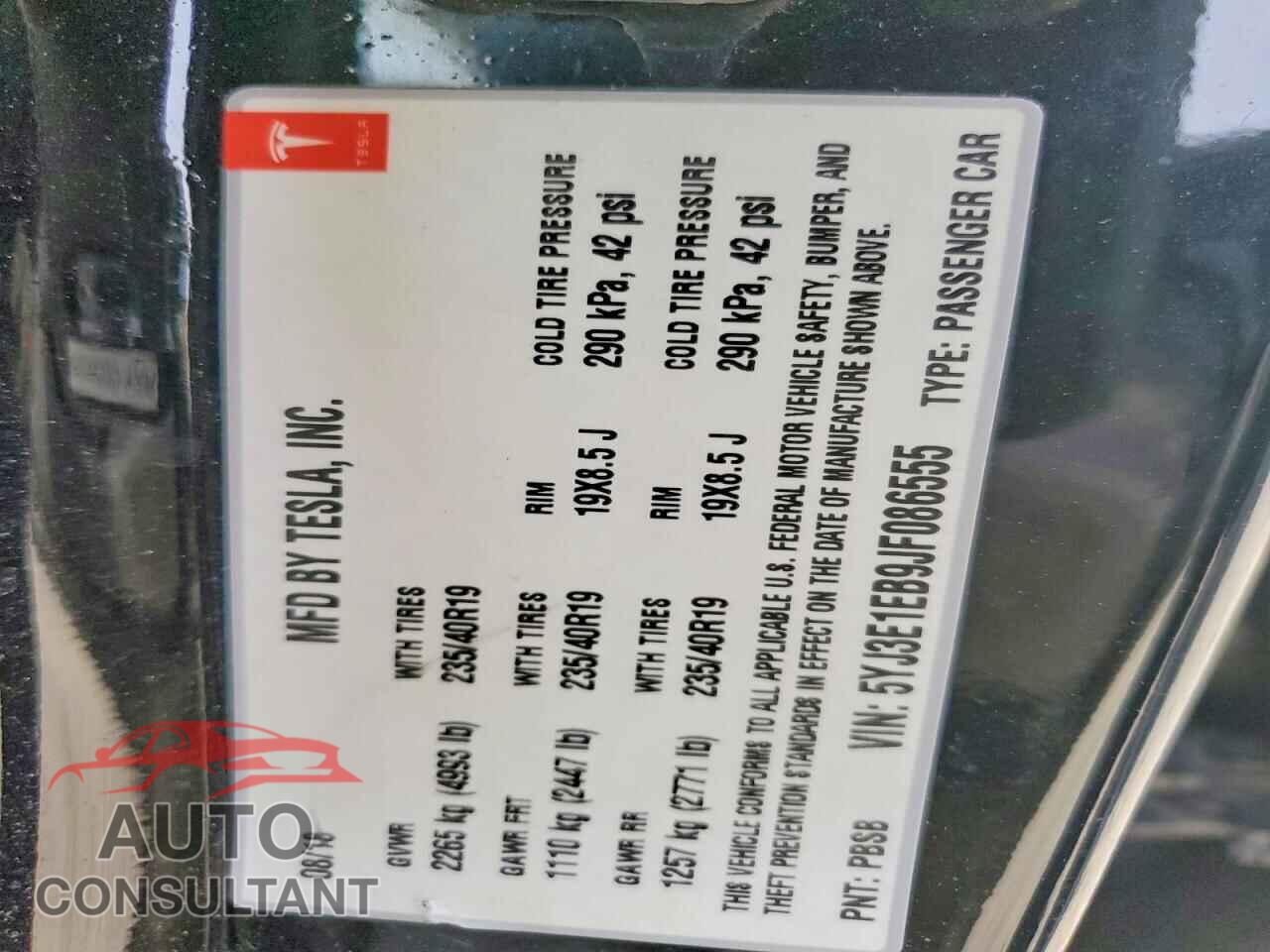 TESLA MODEL 3 2018 - 5YJ3E1EB9JF086555