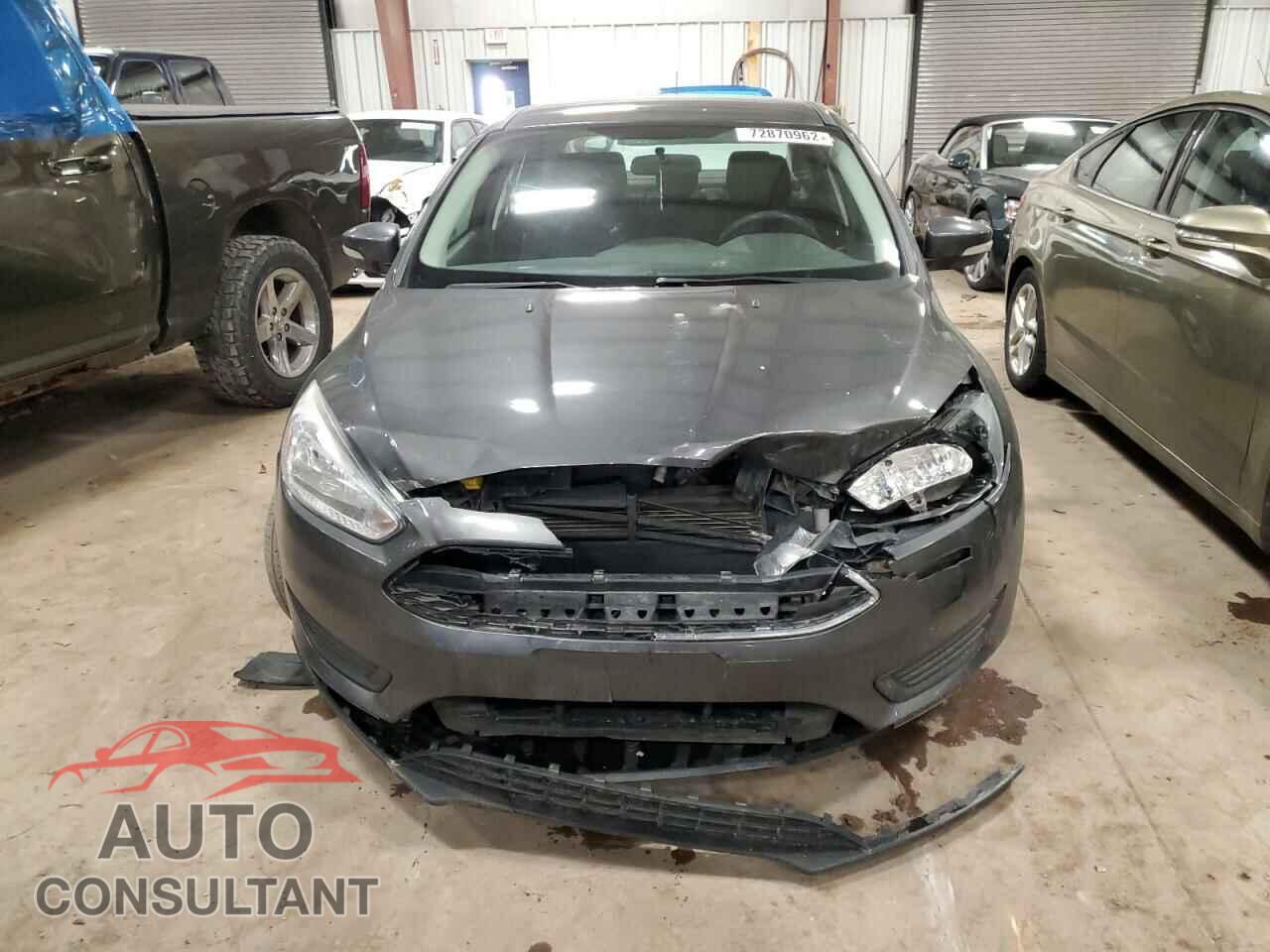 FORD FOCUS 2017 - 1FADP3F2XHL204375