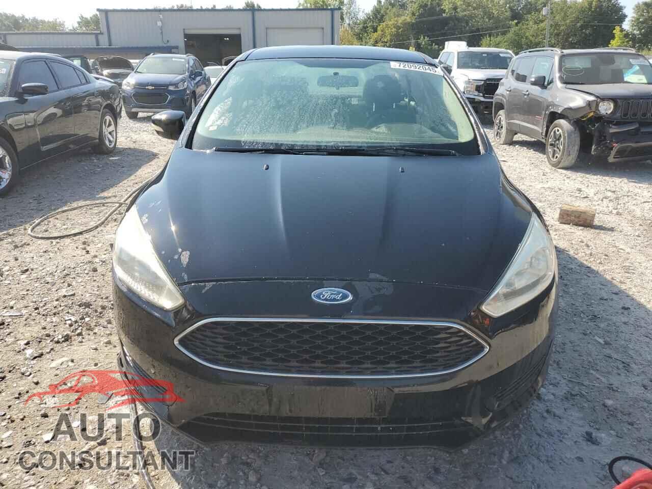 FORD FOCUS 2017 - 1FADP3F2XHL244178