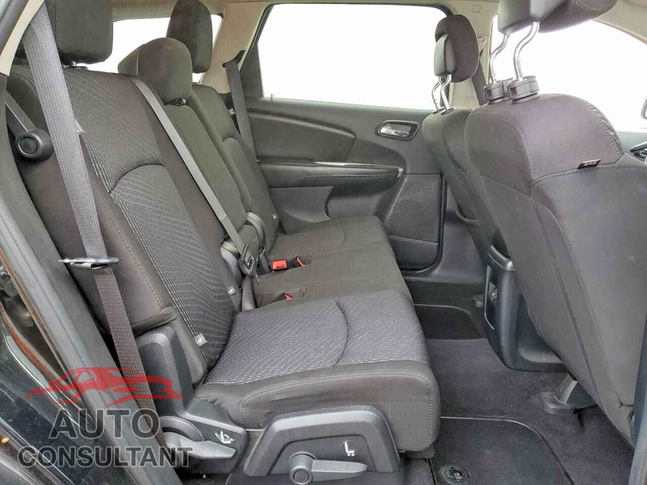 DODGE JOURNEY 2015 - 3C4PDCBB5FT688348