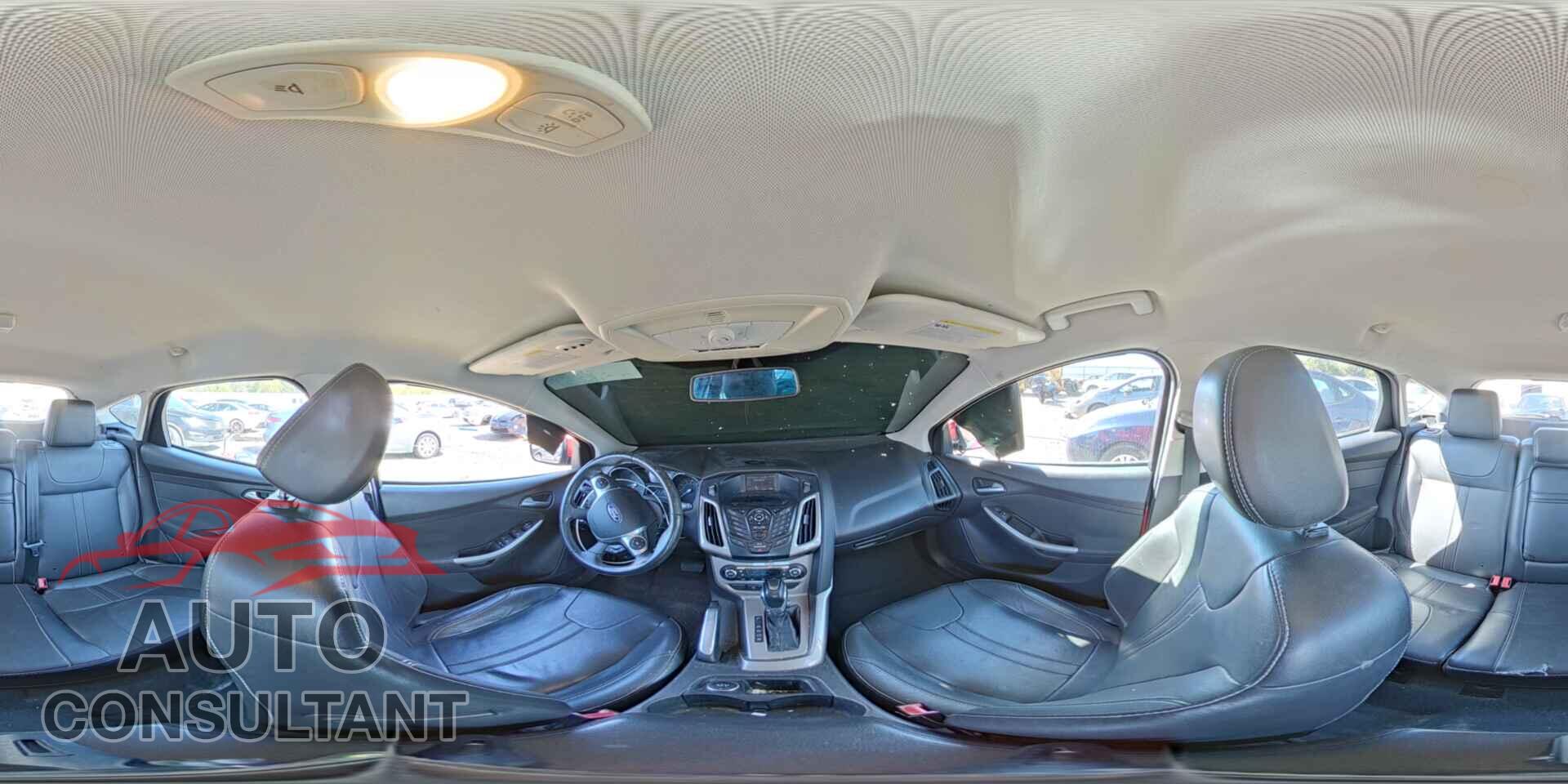 FORD FOCUS 2012 - 1FAHP3M2XCL472937
