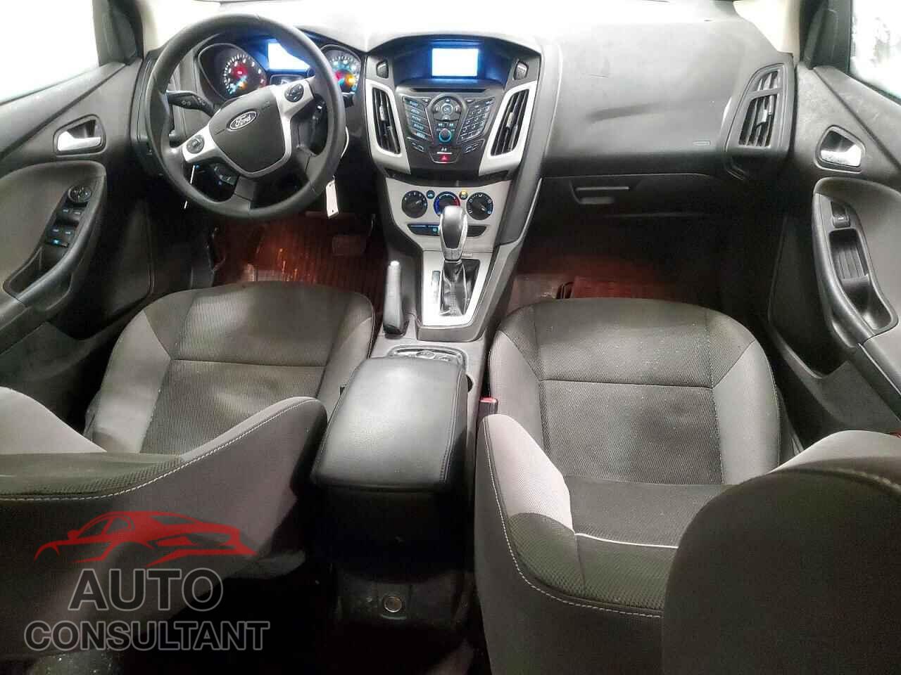FORD FOCUS 2014 - 1FADP3F21EL192452