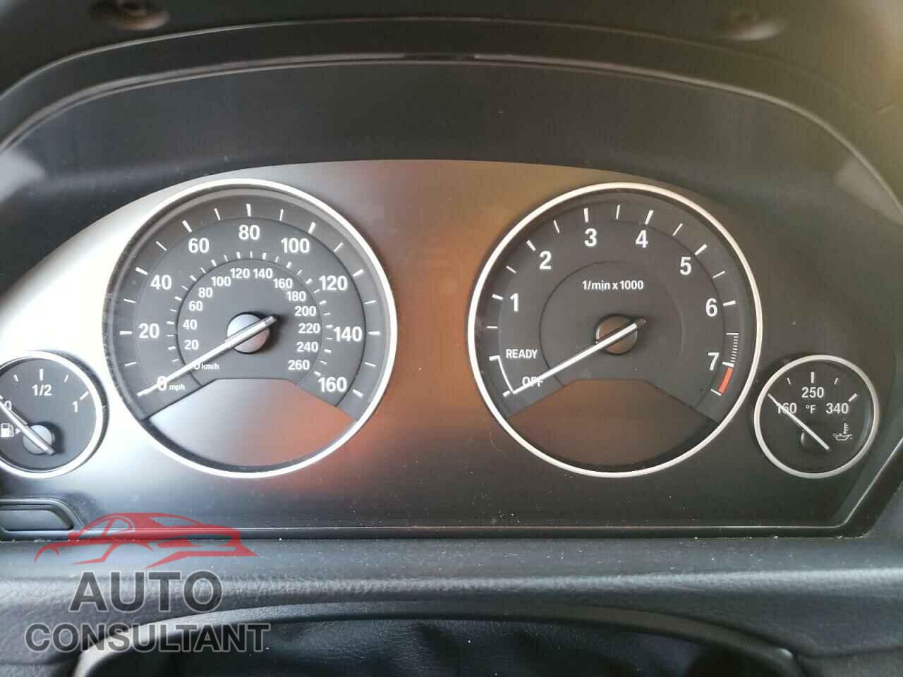 BMW 3 SERIES 2016 - WBA8E1G57GNU12082