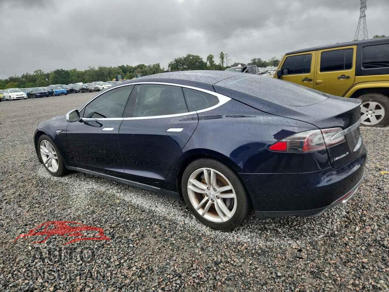 TESLA MODEL S 2014 - 5YJSA1H18EFP42986