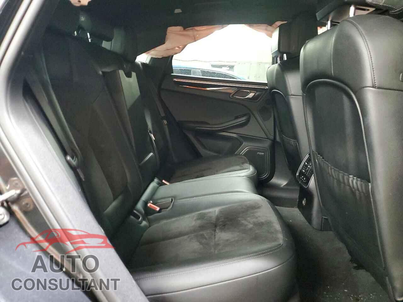 PORSCHE MACAN 2017 - WP1AA2A55HLB00627