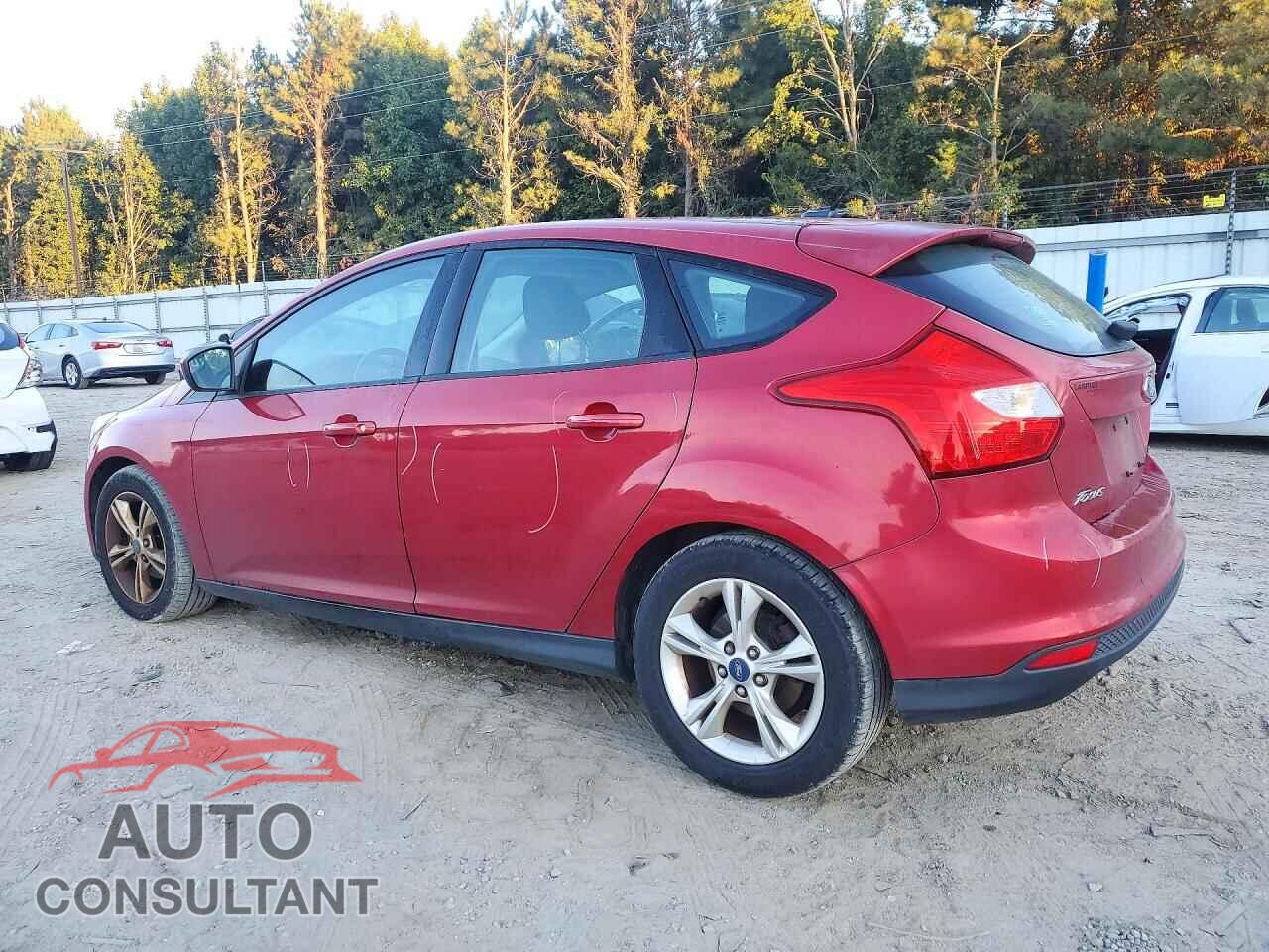 FORD FOCUS 2012 - 1FAHP3K29CL104400