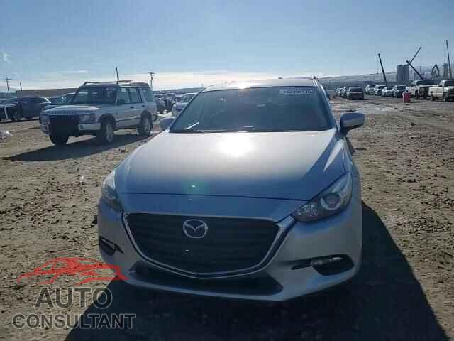 MAZDA 3 2017 - 3MZBN1U7XHM102693