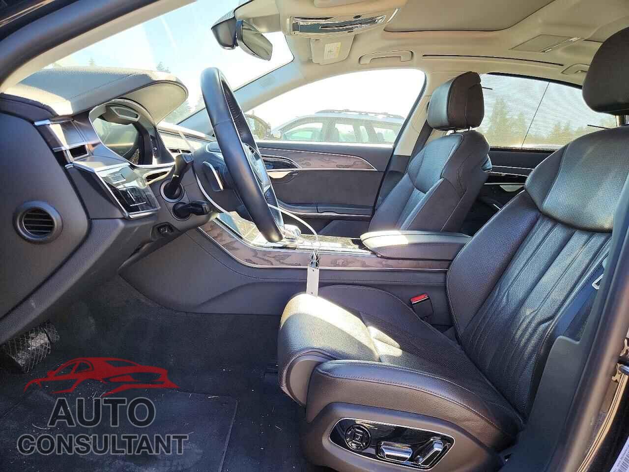 AUDI A8 2021 - WAU8DAF84MN013365