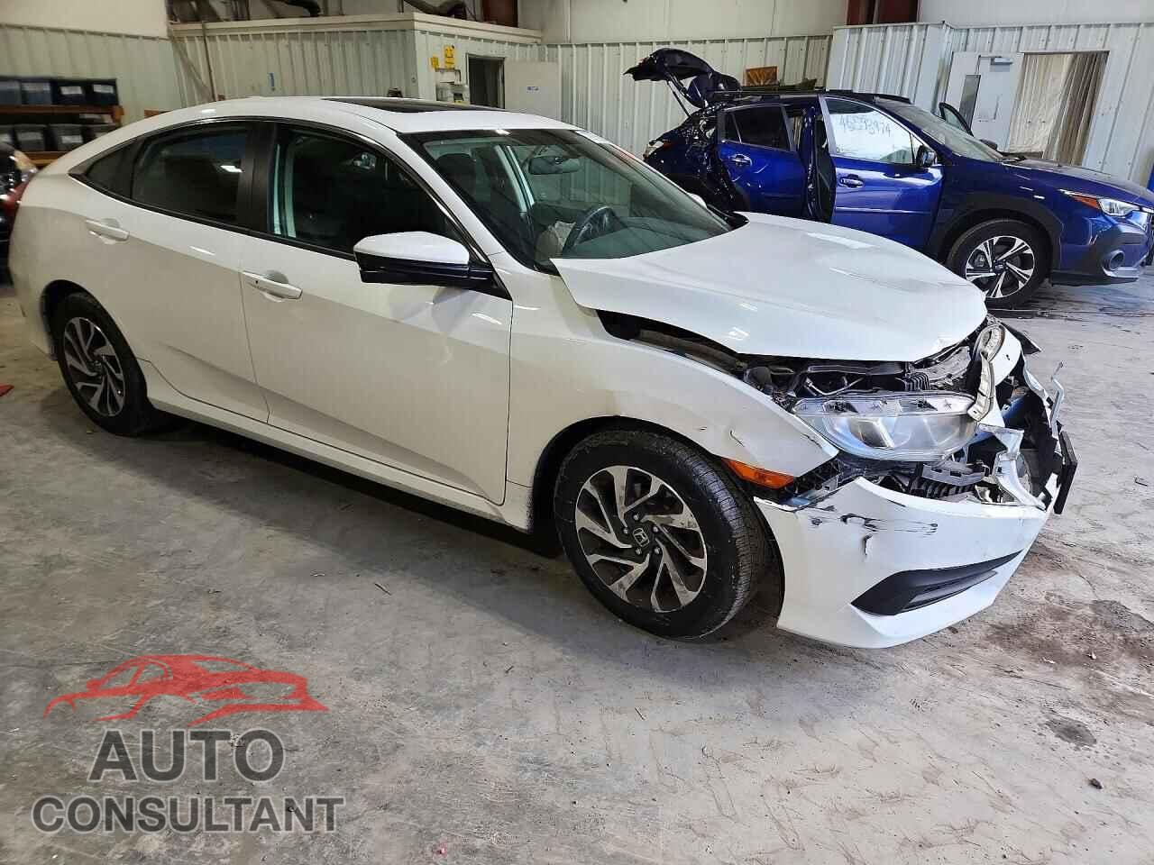 HONDA CIVIC 2017 - 19XFC2F79HE229815