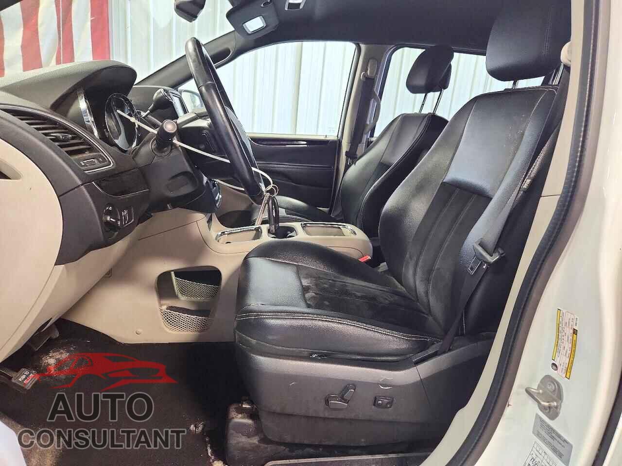 DODGE CARAVAN 2017 - 2C4RDGCG8HR677229