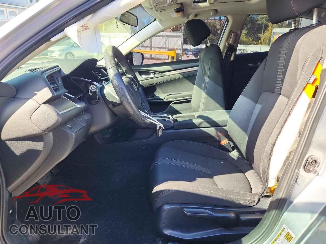 HONDA CIVIC 2017 - 19XFC2F73HE012566