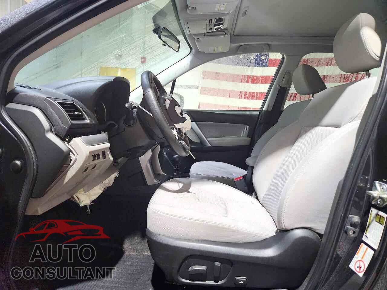 SUBARU FORESTER 2018 - JF2SJAEC1JG509149