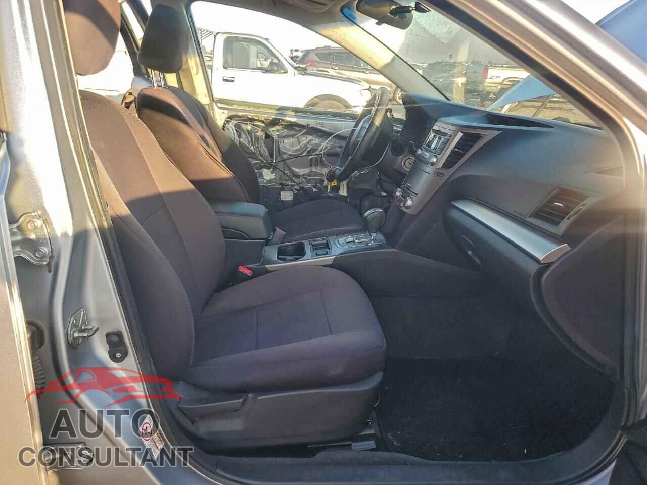 SUBARU OUTBACK 2013 - 4S4BRCCC7D3323659