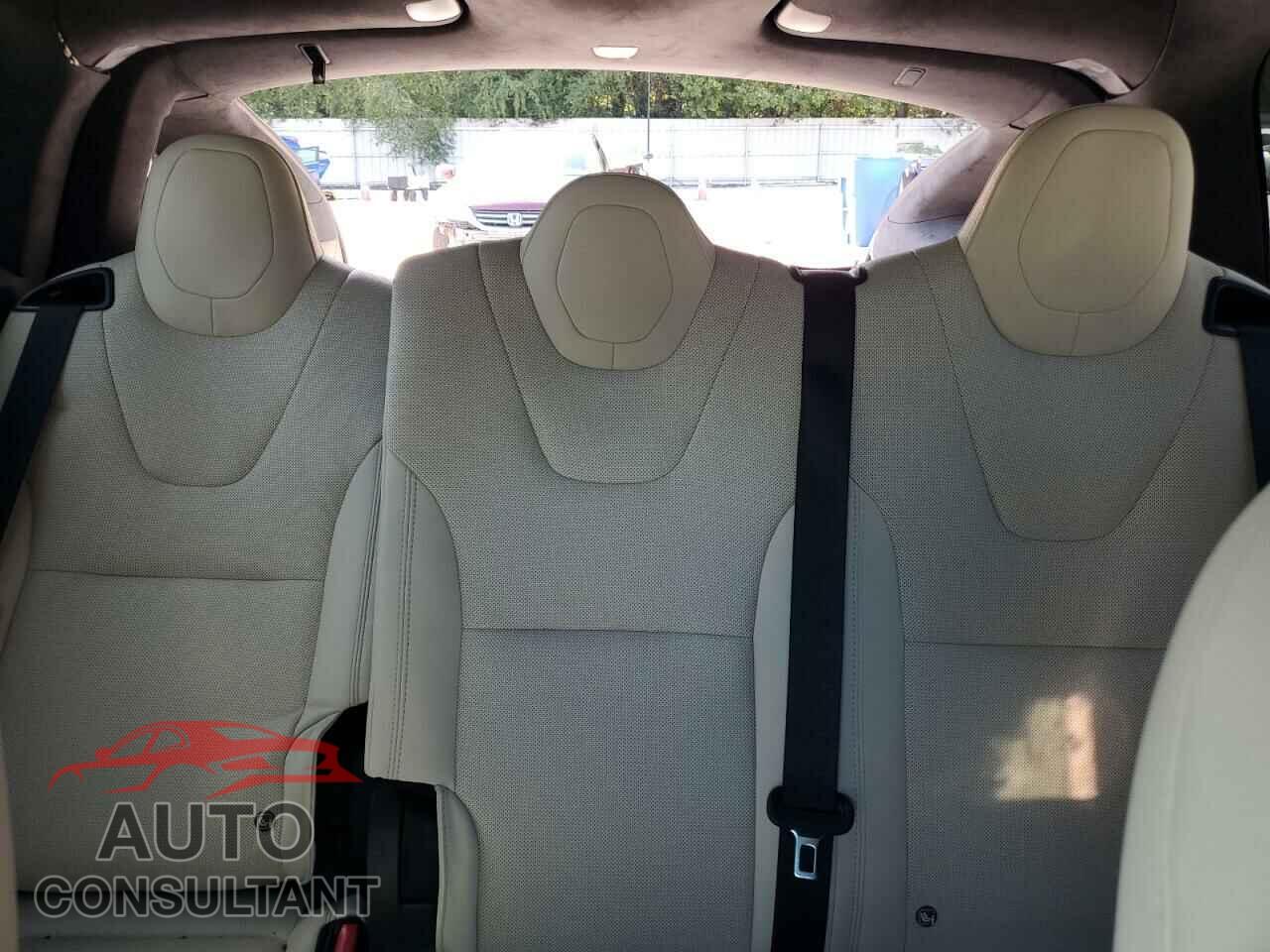 TESLA MODEL X 2023 - 7SAXCAE57PF365046