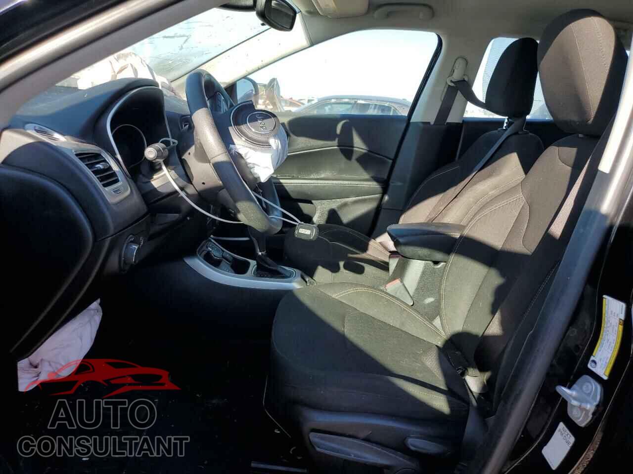 JEEP COMPASS 2021 - 3C4NJDAB4MT595261